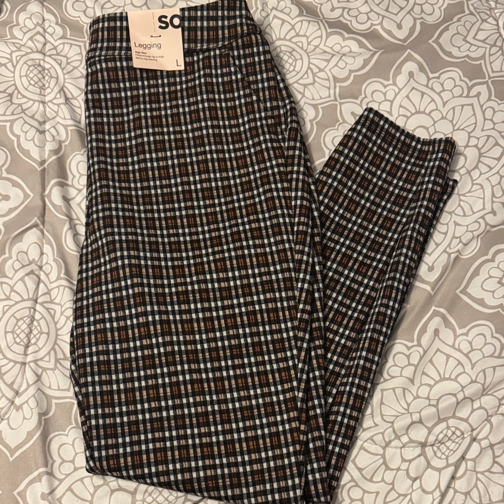 SO Plaid High Rise Leggings in Brown, Black & White with Front and Back Pockets